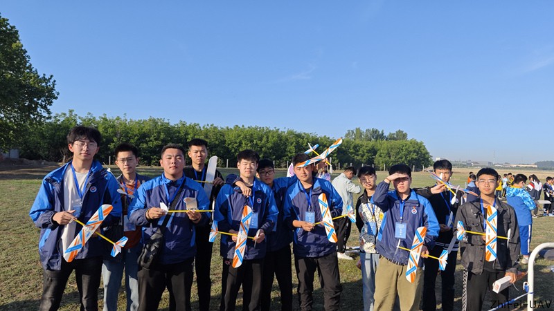 河北智飛極農(nóng)無人機科技|一鳶科技|行業(yè)定制無人機 河北智飛極農(nóng)無人機科技|一鳶科技|行業(yè)定制無人機